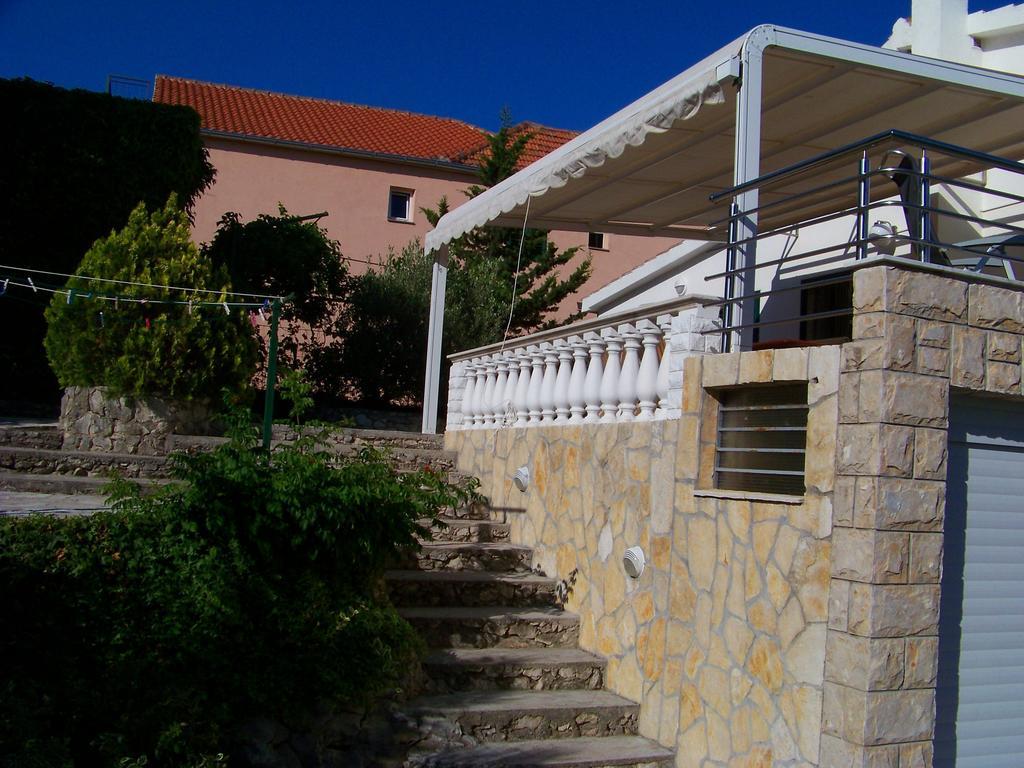 Apartment Tuja Jadrtovac الغرفة الصورة